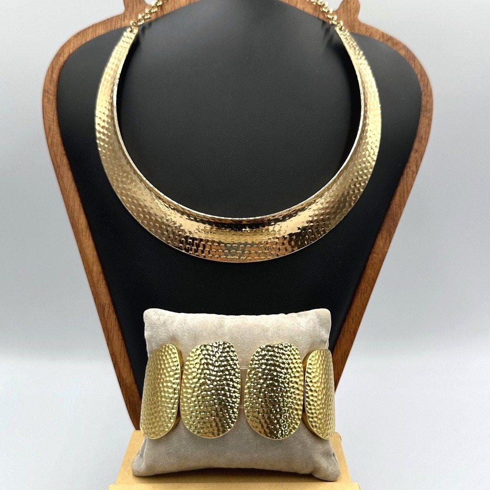 Hammered Gold Tone Collar Necklace Stretch Bracelet Set Statement Jewelry Chunky